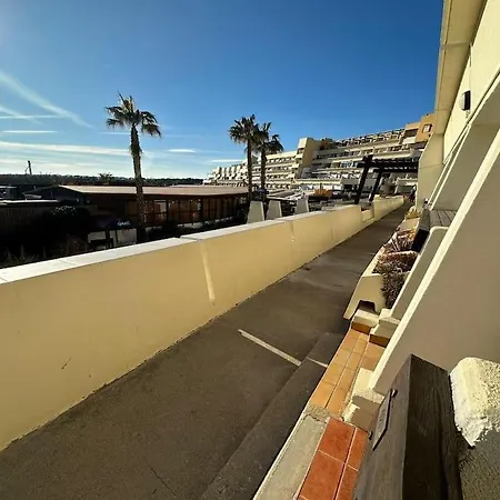 Le Noir & Blanc Port Nature 4 Village Naturiste Cap D'agde アグド