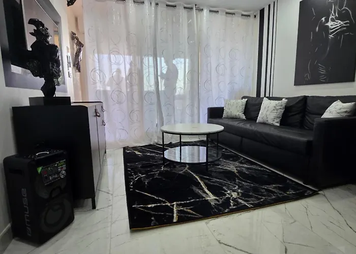Apartament Le Noir & Blanc Port Nature 4 Village Naturiste Cap D'agde Agde